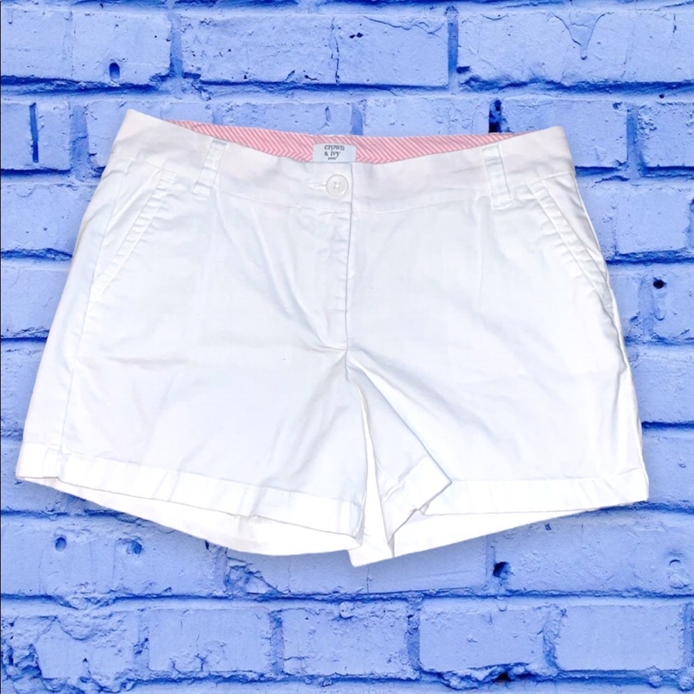 Crown & Ivy Chino shorts white sz 8p